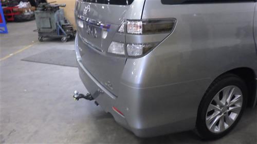 Toyota alphard tow deals bar